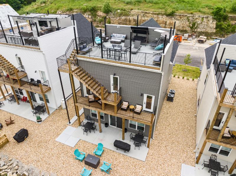 Plenty of space to spread out and hang out—every level brings its own chill zone.