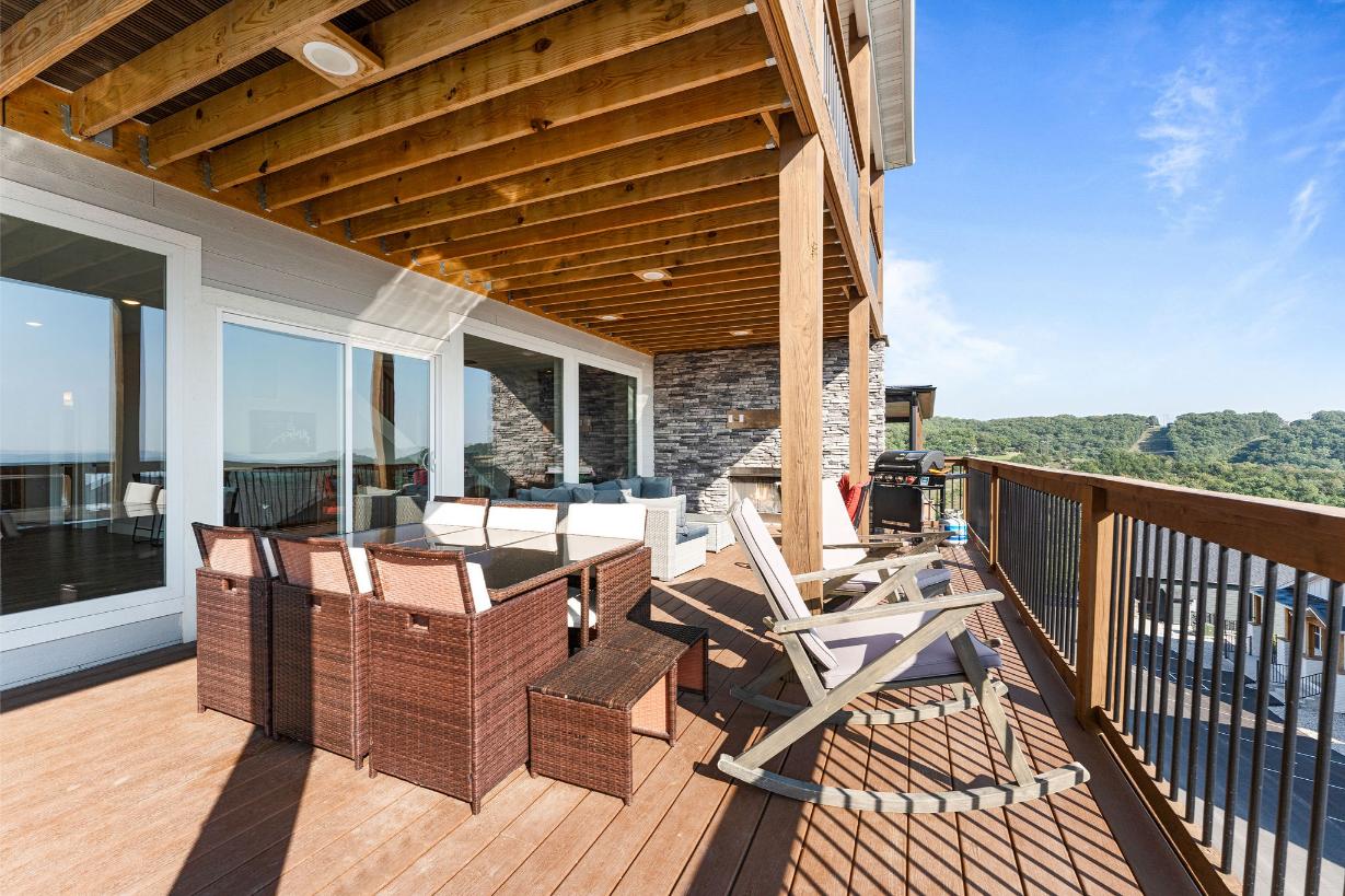 Outdoor dining and various seating available