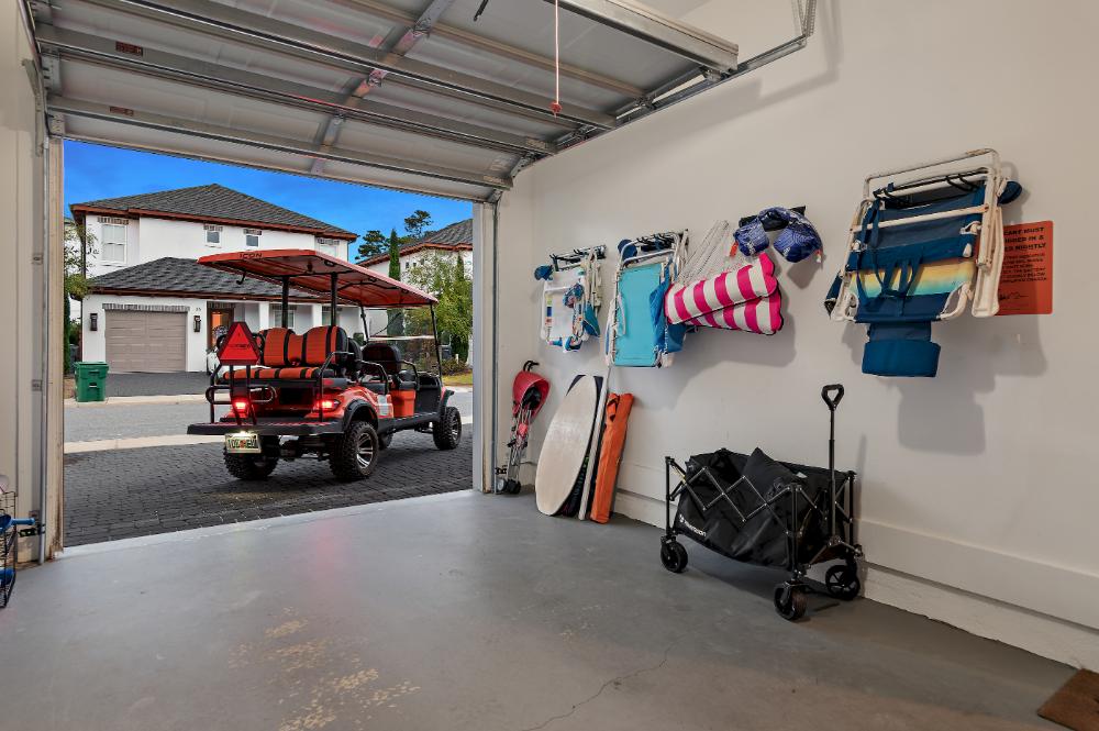 We’ve got you covered, from surfboards to sunshades. Just grab and go for beach day fun!