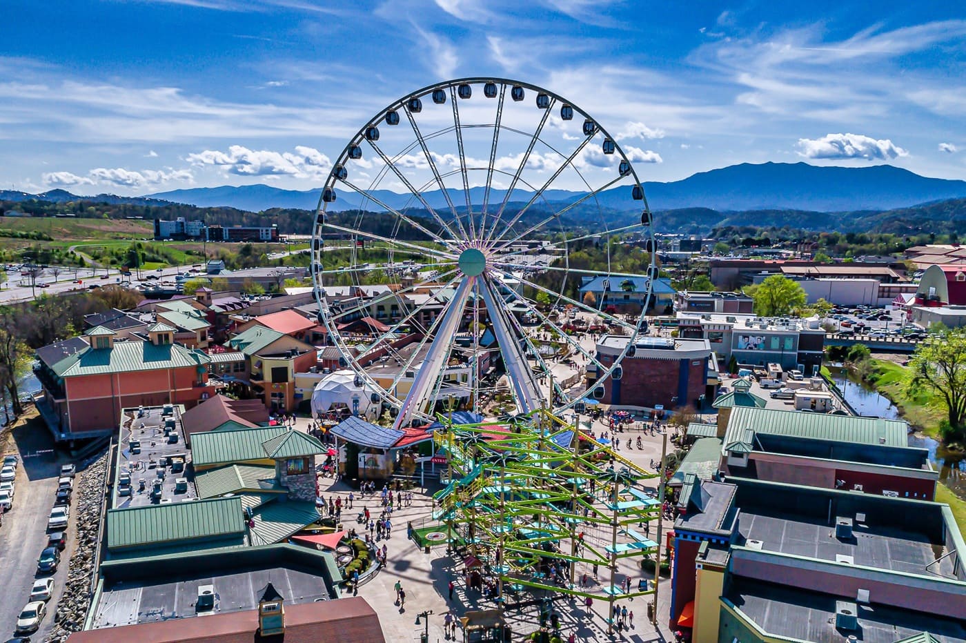 Stroll The Island, ride the Ferris wheel, and enjoy shopping, dining, and entertainment all in one lively spot.