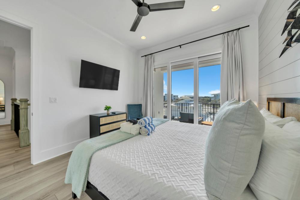 Slide open the balcony doors, stream your favorite show, or enjoy your private ensuite—it’s got everything for a comfy stay.