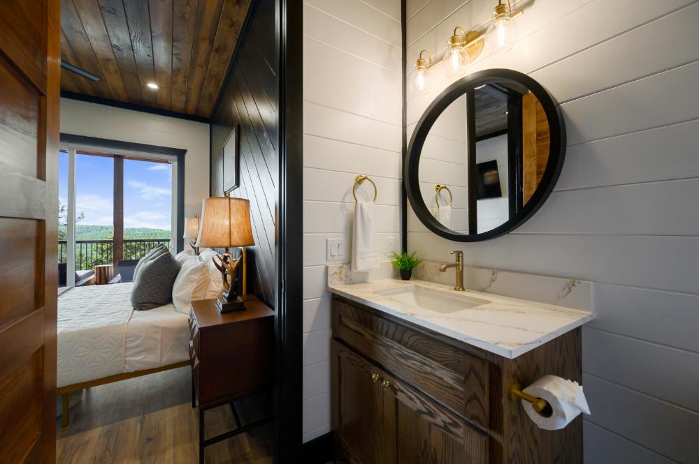Every king-size bedroom offers the same promise: stunning views when you open your eyes and a comfortable, well-appointed space to come back to.