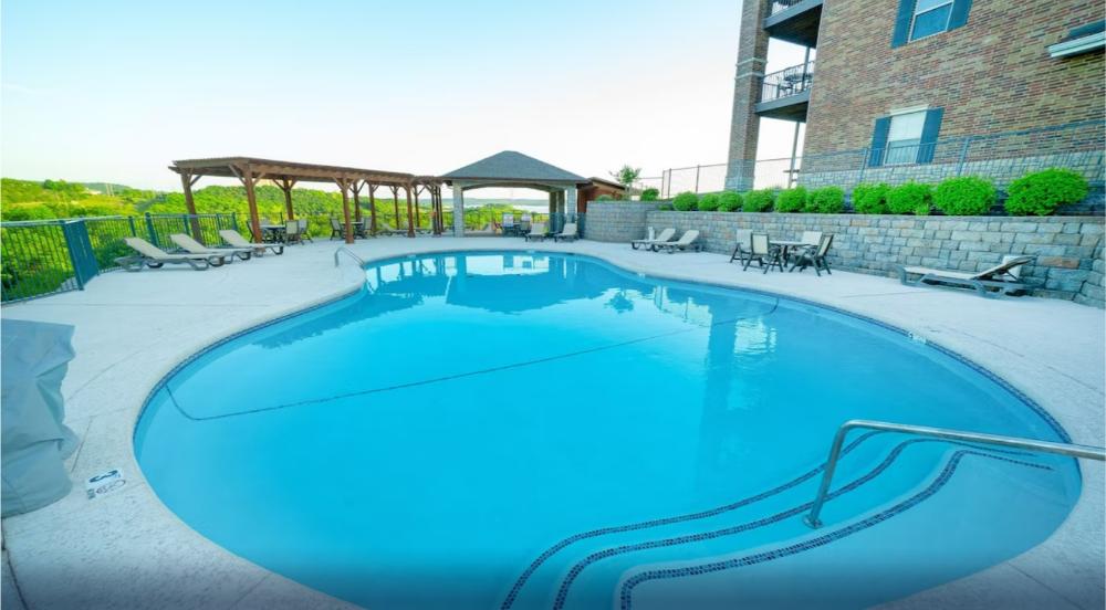 Enjoy additional pool access at the nearby Majestic pool, perfect for soaking up the sun during your Branson stay.