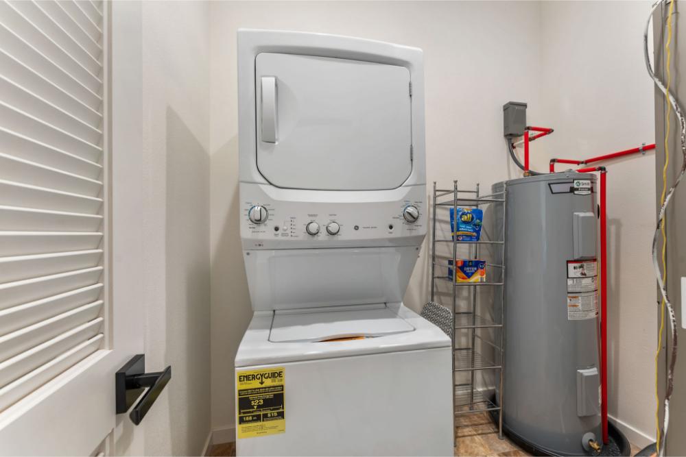 No need to overpack. Toss in a load of laundry and keep your trip feeling fresh and easy.