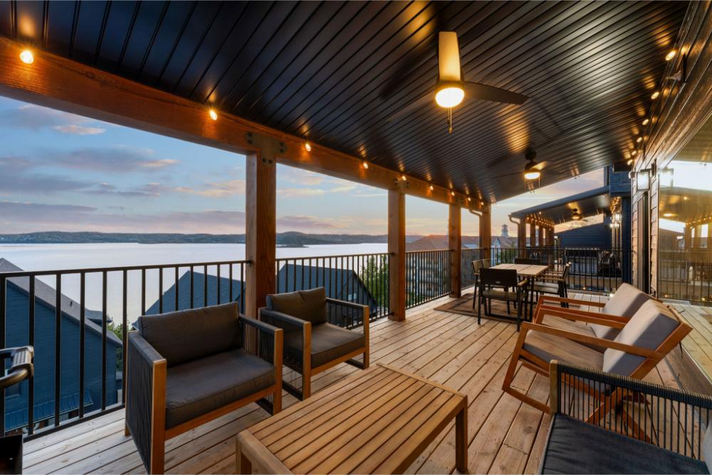 Enjoy outdoor dining with fresh air and relaxing lake views.