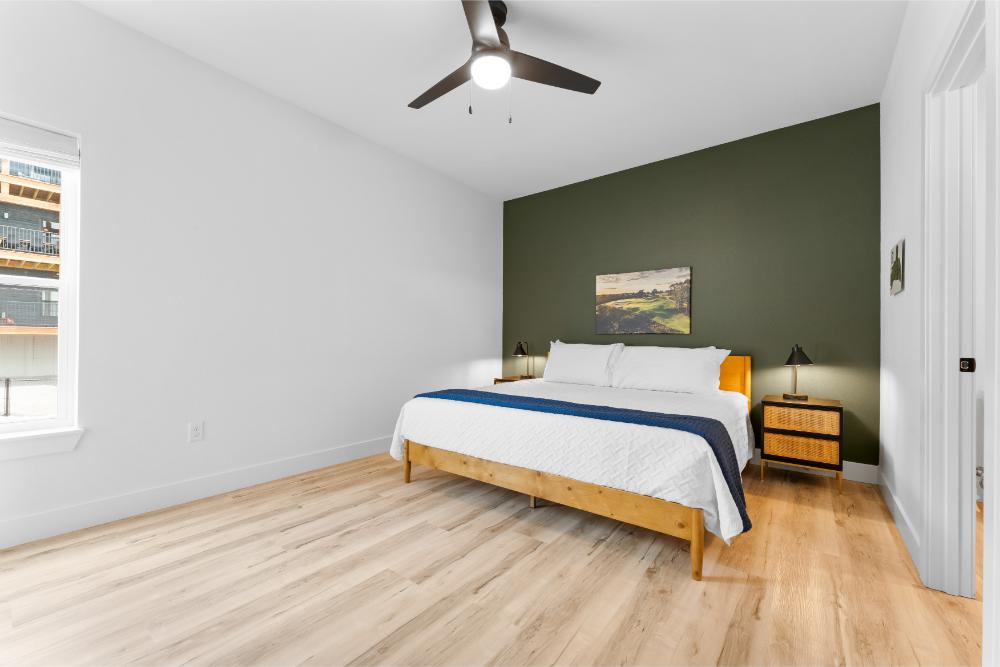The Augusta Room features themed décor and a fully accessible ensuite bathroom on the main floor.