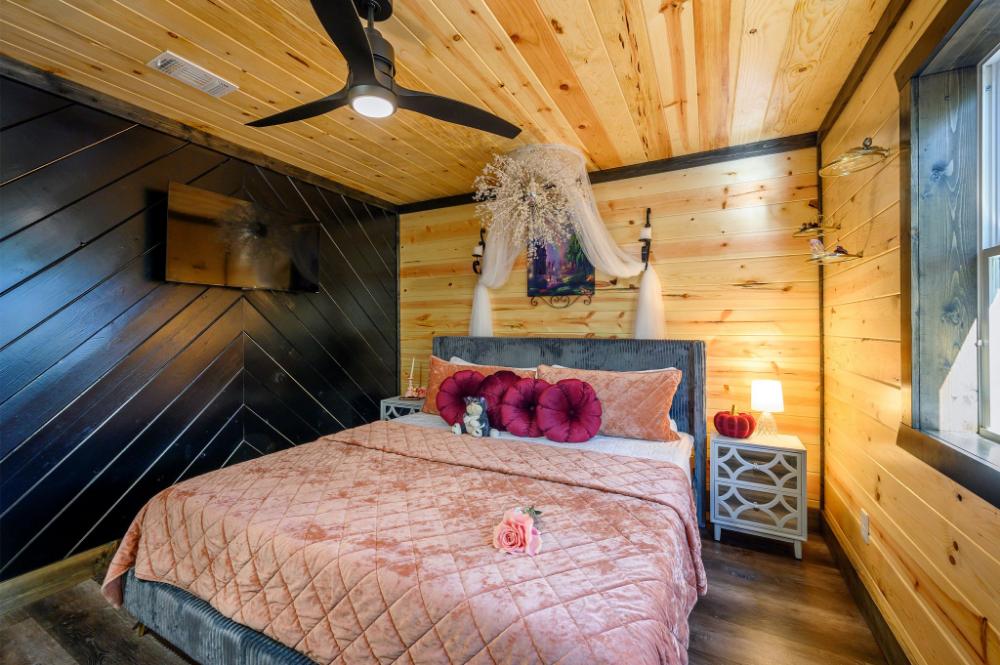 Settle into the king bed and enjoy a peaceful, comfortable night’s sleep.