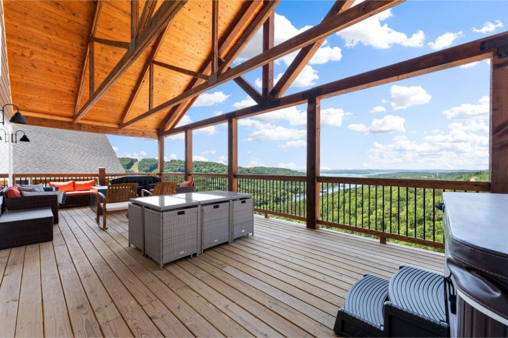 Enjoy meals outdoors with sweeping panoramic views, fresh Ozark air, and comfortable seating for the whole group.